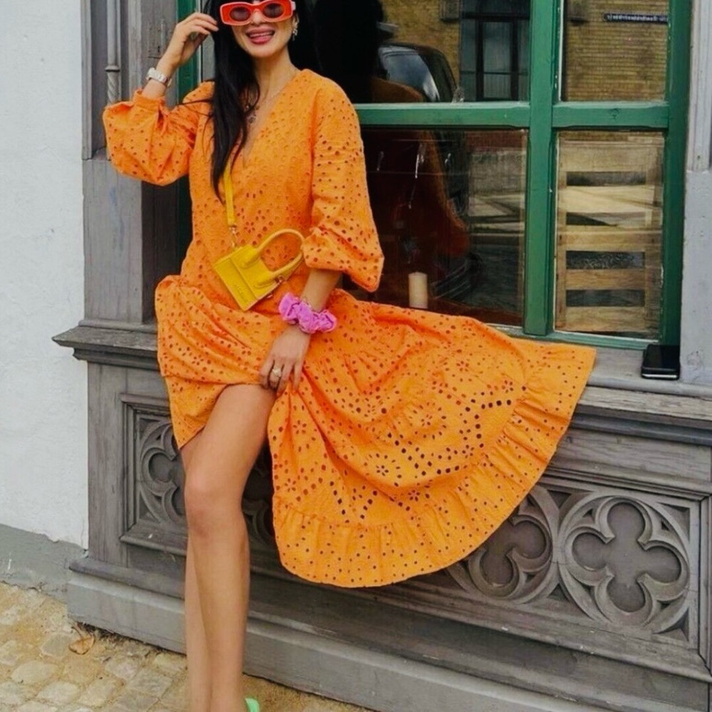 🧡 Zara Eyelet Embroidered Dress Openwork New with tags